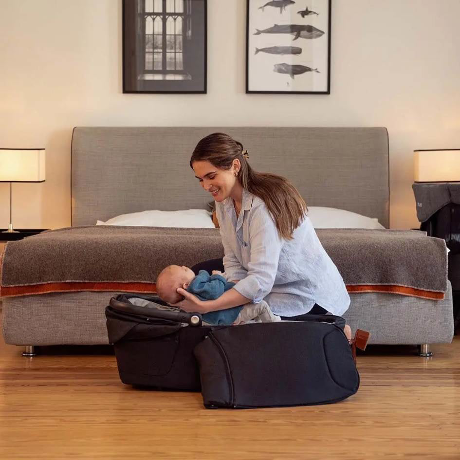 Nuna® Košara za novorojenčka Demi™ Next Caviar Nuna