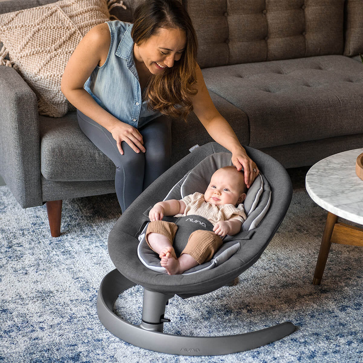 Nuna® Ležalnik Leaf™ Grow z igralnim lokom Biscotti Nuna