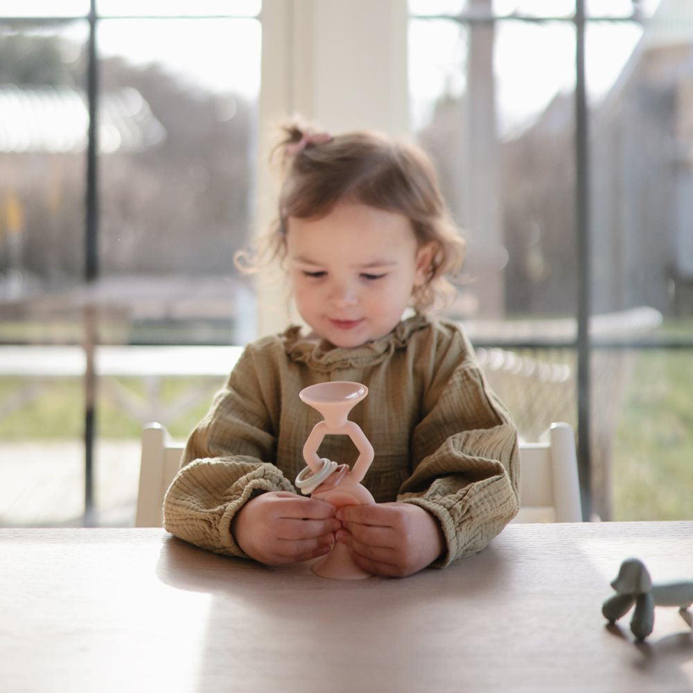 Mushie® Silikonska igrača HexaPop Blush Mushie