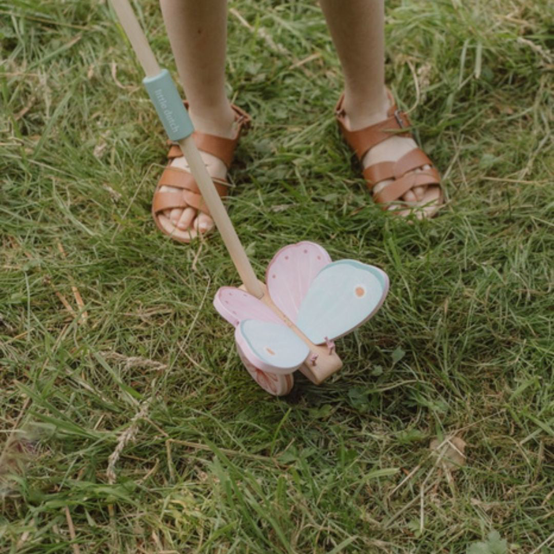 Little Dutch® Lesen metuljček za potiskanje Fairy Garden Little Dutch