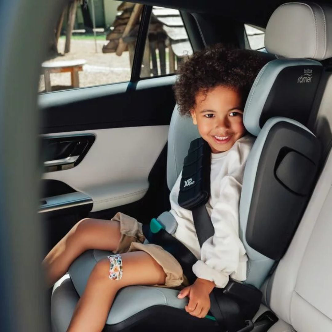 Britax Römer® Otroški avtosedež i-Size 100-150 cm Kidfix Pro M Style night blue Britax Römer