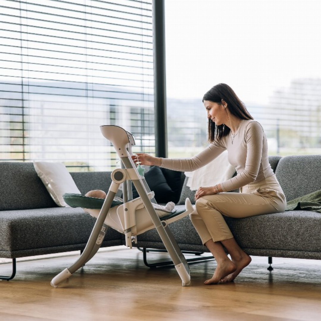 FreeON® Otroški stol za hranjenje 2v1 Oli Deluxe beige FreeON