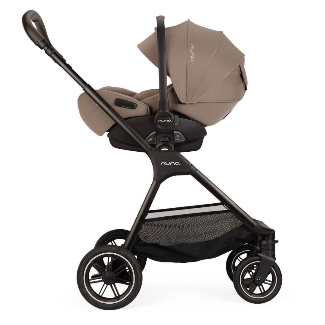 Nuna® Otroški avtosedež Arra™ Flex i-Size 157° (40-87 cm) Cedar Nuna