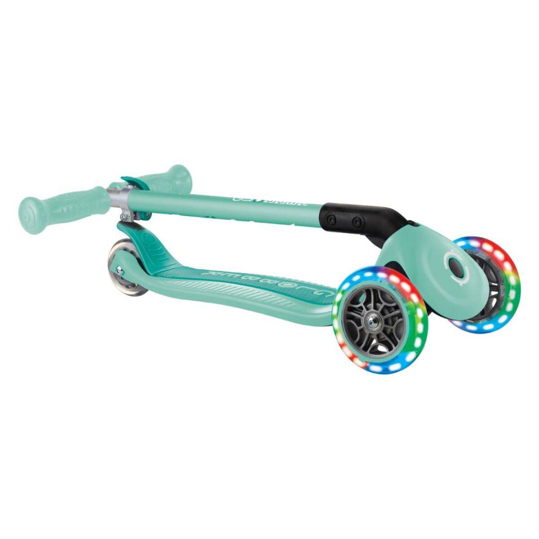 Globber® Otroški skiro s svetlečimi kolesi Primo Mint Globber