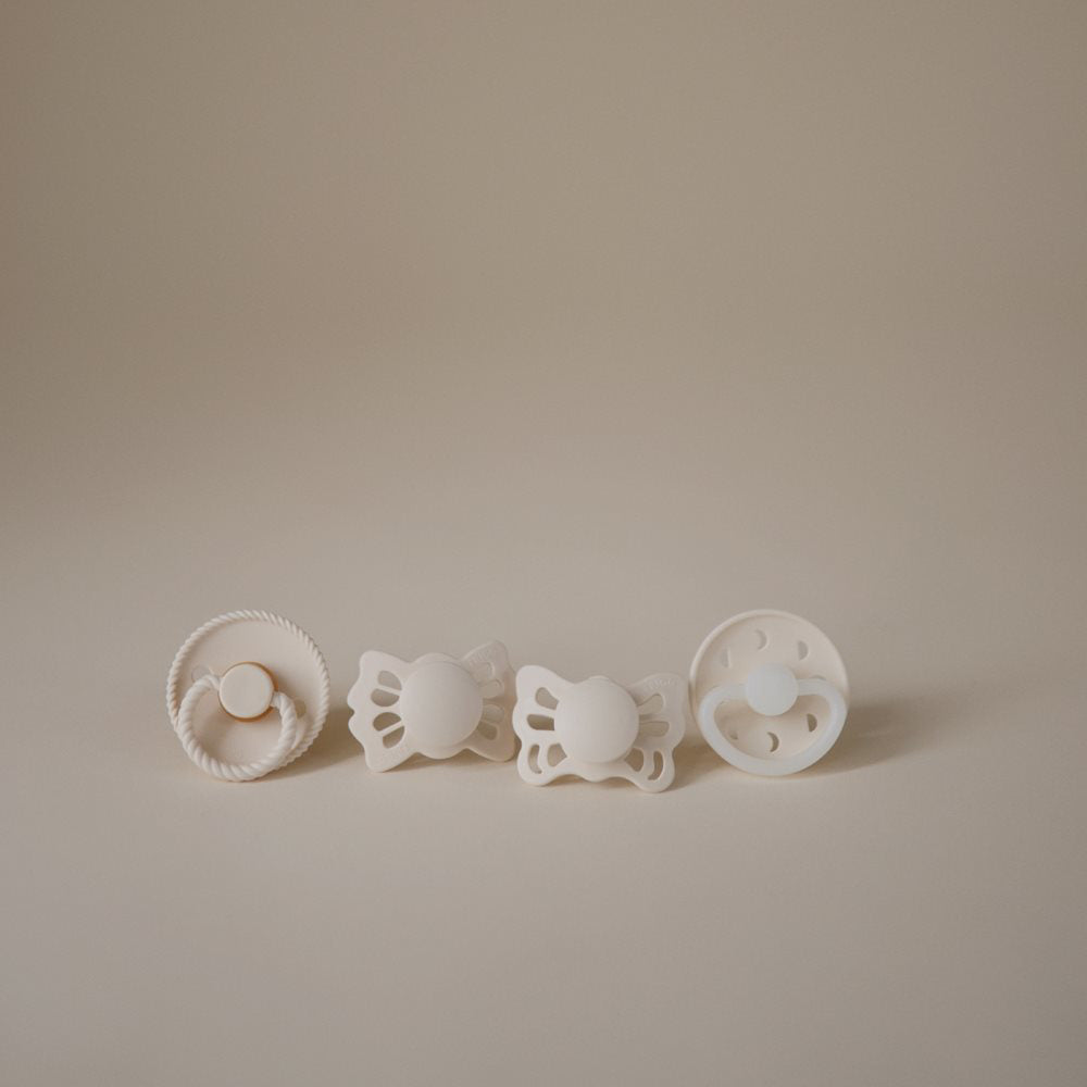 Frigg® Prvi komplet dud za novorojenčka Moon Rope Cream FRIGG