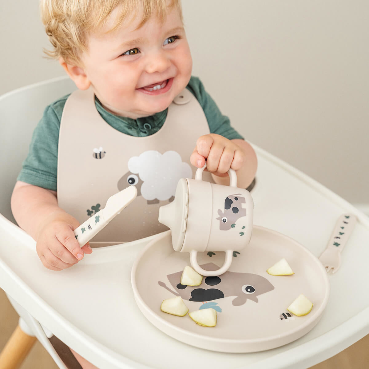 Done by Deer® Lonček s pokrovčkom Tiny Farm Sand Done by Deer