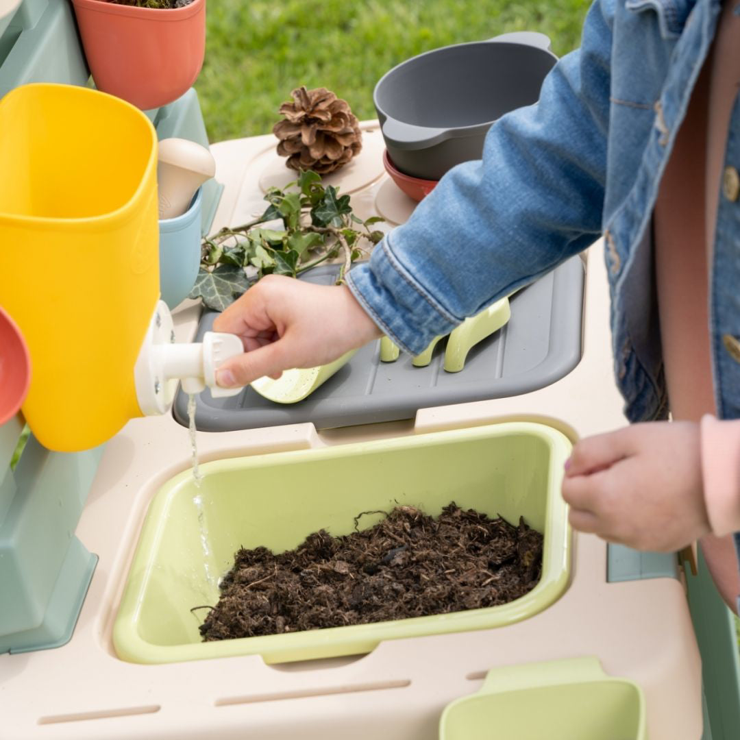 Smoby® Letna kuhinja s pripomočki Smoby