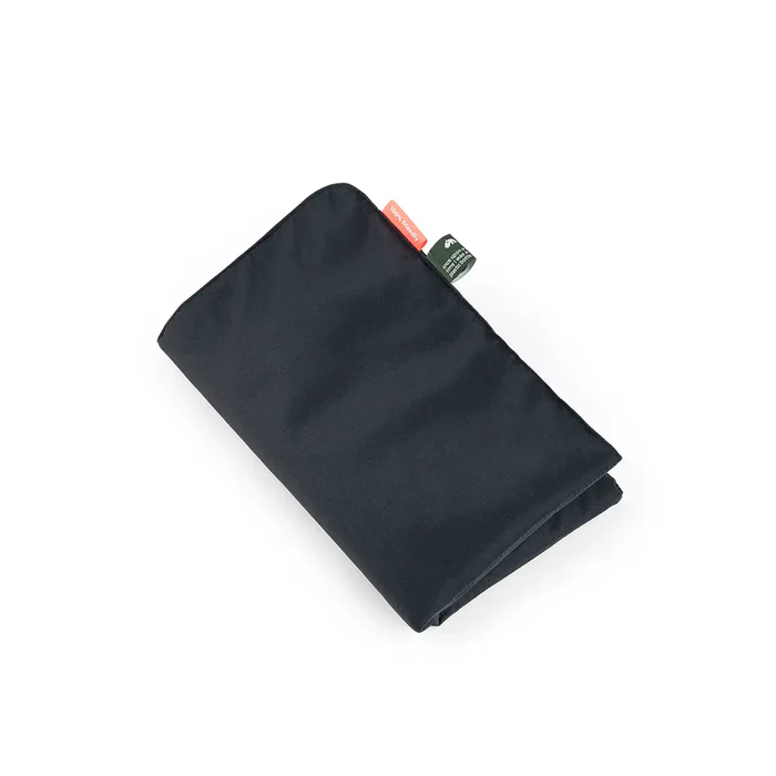 Done by Deer® Previjalna torba Quilted Tote Black Done by Deer