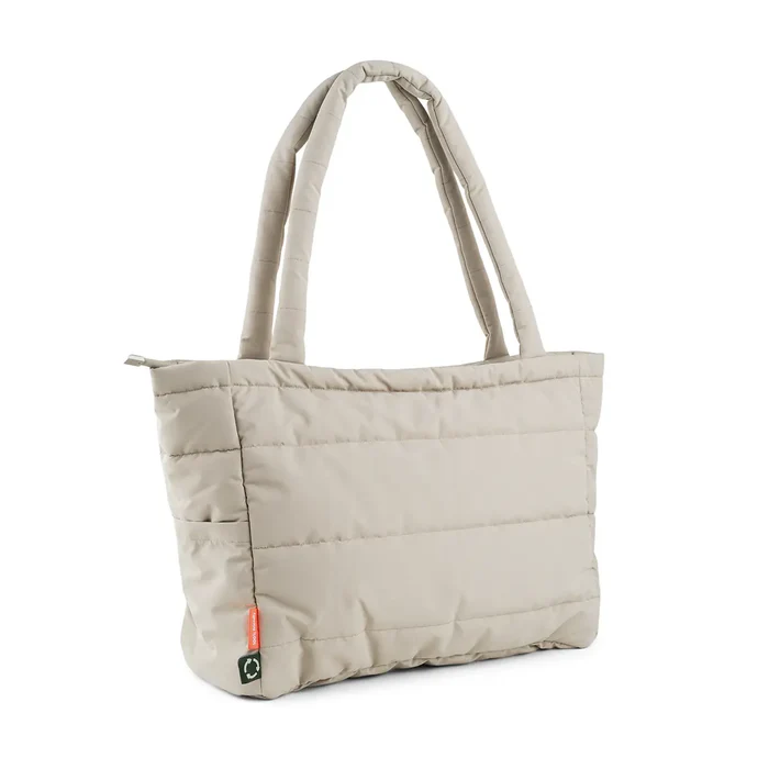 Done by Deer® Previjalna torba Quilted Tote Sand Done by Deer