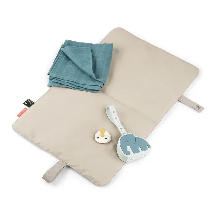 Done by Deer® Prenosna previjalna podloga Sand Done by Deer