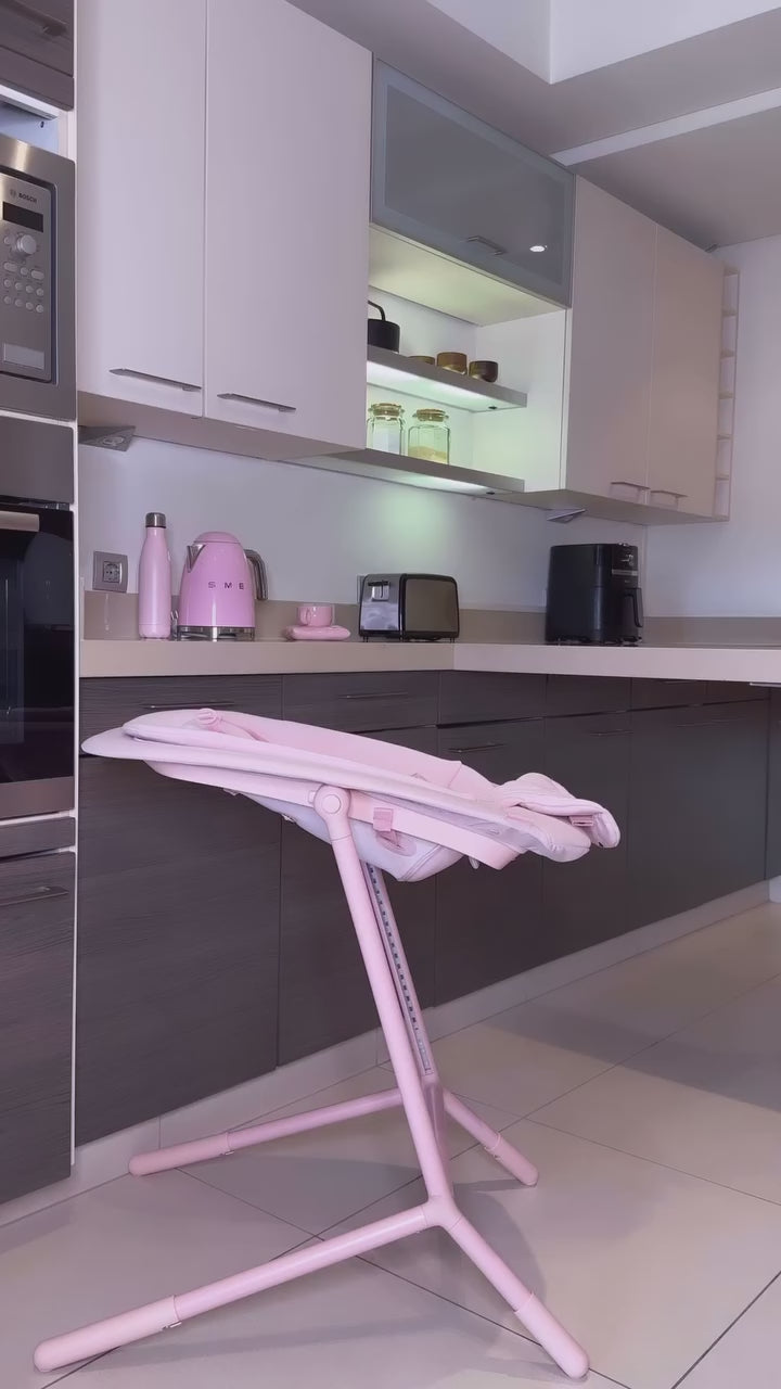 Učitaj video: Cybex® Ležaljka Gold Almond Beige