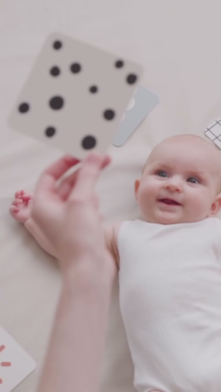 Charger la vidéo : Done by Deer® Porte-cartes contrastées Deer friends