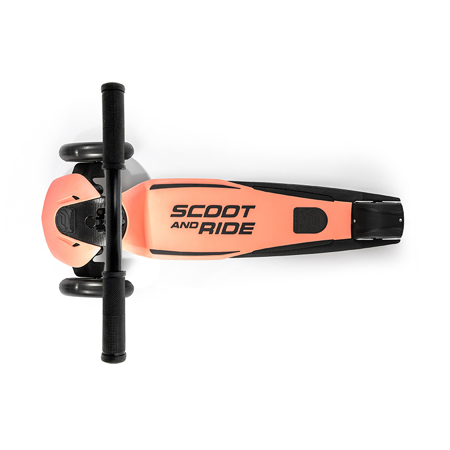 Scoot & Ride® Otroški skiro Highwaykick 5 LED Peach
