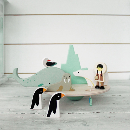 Tender Leaf Toys® Lesena polarna plošča z živalcami