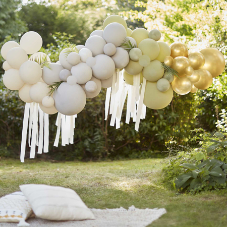 Slika Ginger Ray® Lok iz balonov Green, Cream, Grey & Gold Chrome Balloon