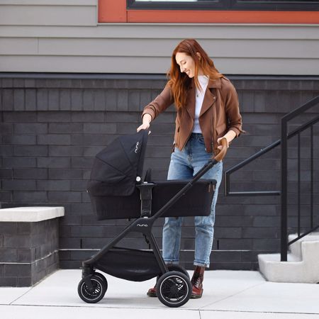 Immagine di Nuna® Passeggino Triv™ Next Cedar