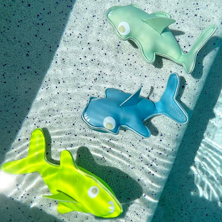 SunnyLife® Vodne igračke za potapljanje Salty the Shark