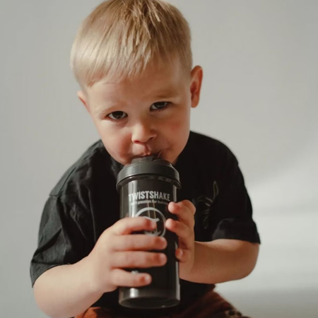 Twistshake® Lonček s slamico 360ml (12+m) Black