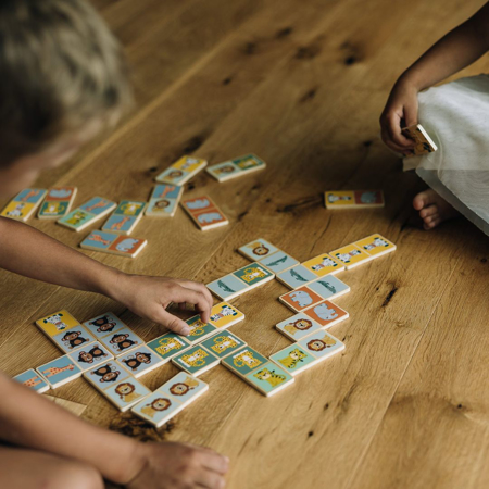 Slika za Free2Play® Drvena društvena igra Domino (28 komada)