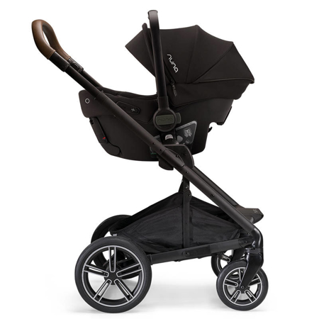 Immagine di Nuna® Passeggino con navicella  3in1 Demi™ Next + Pipa™ Urbn Caviar