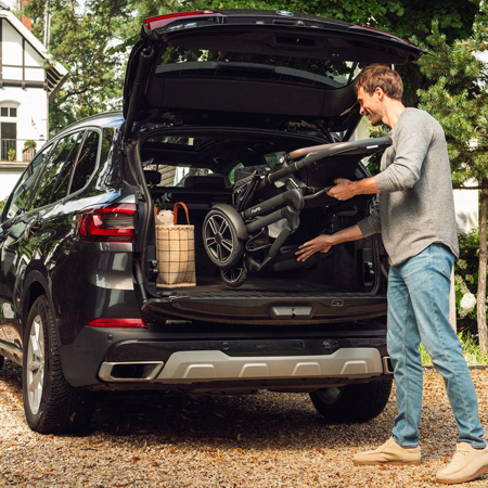 Nuna® Otroški voziček 4v1 Demi™ Next + Pipa™ Next Pine + Isofix baza Next