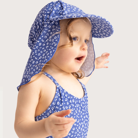 Swim Essentials® Klobuček z UV zaščito s podaljšano zaščito za vrat Dino